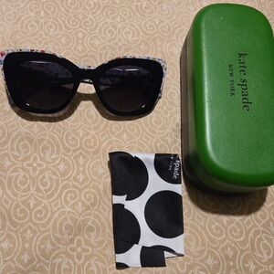 Kate Spade Black Sunglasses with Green Case